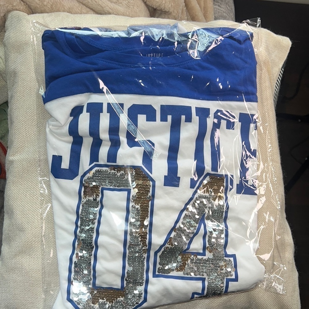 Justice Girls Shirt Size 18/20